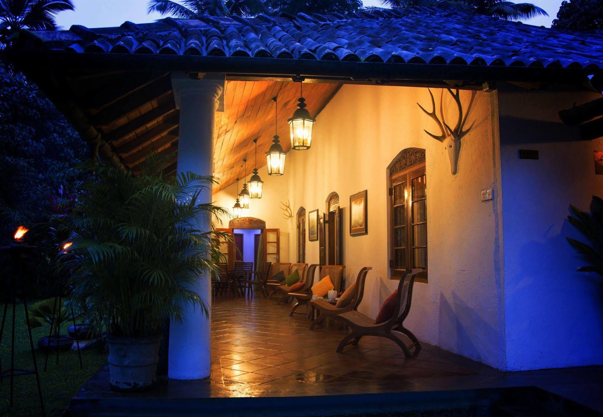 Athulya Villas Kandy Buitenkant foto